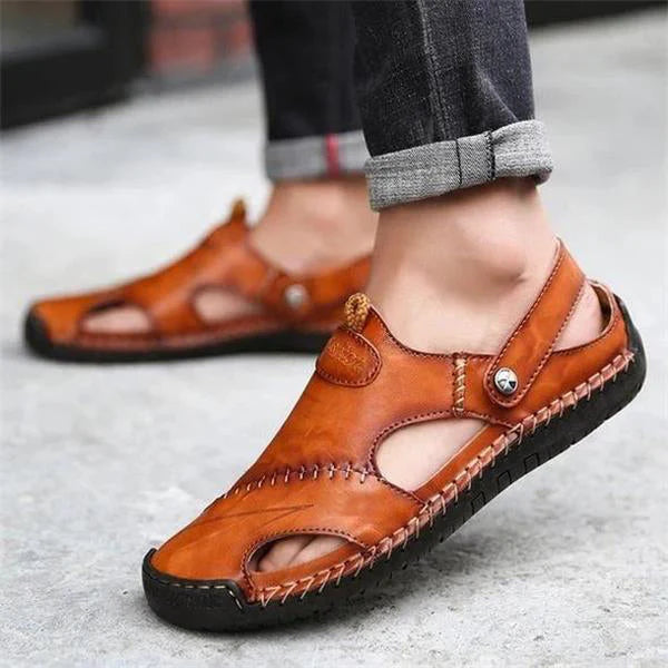 Orthopädische Ledersandalen
